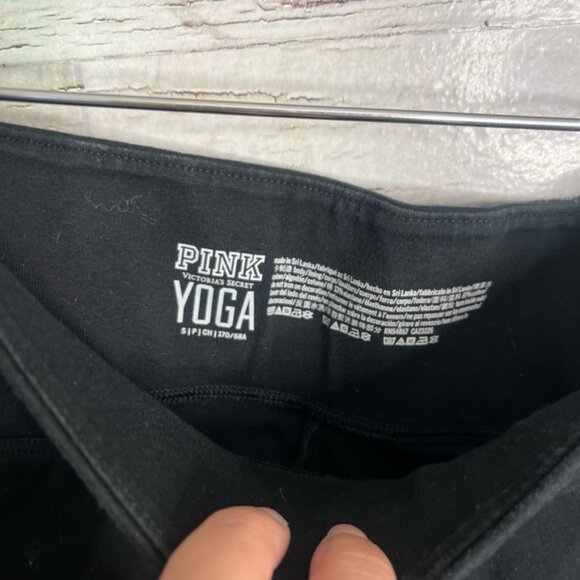 Victoria's Secret PINK Black Leggings with Gold Sequins - Picture 4 of 9